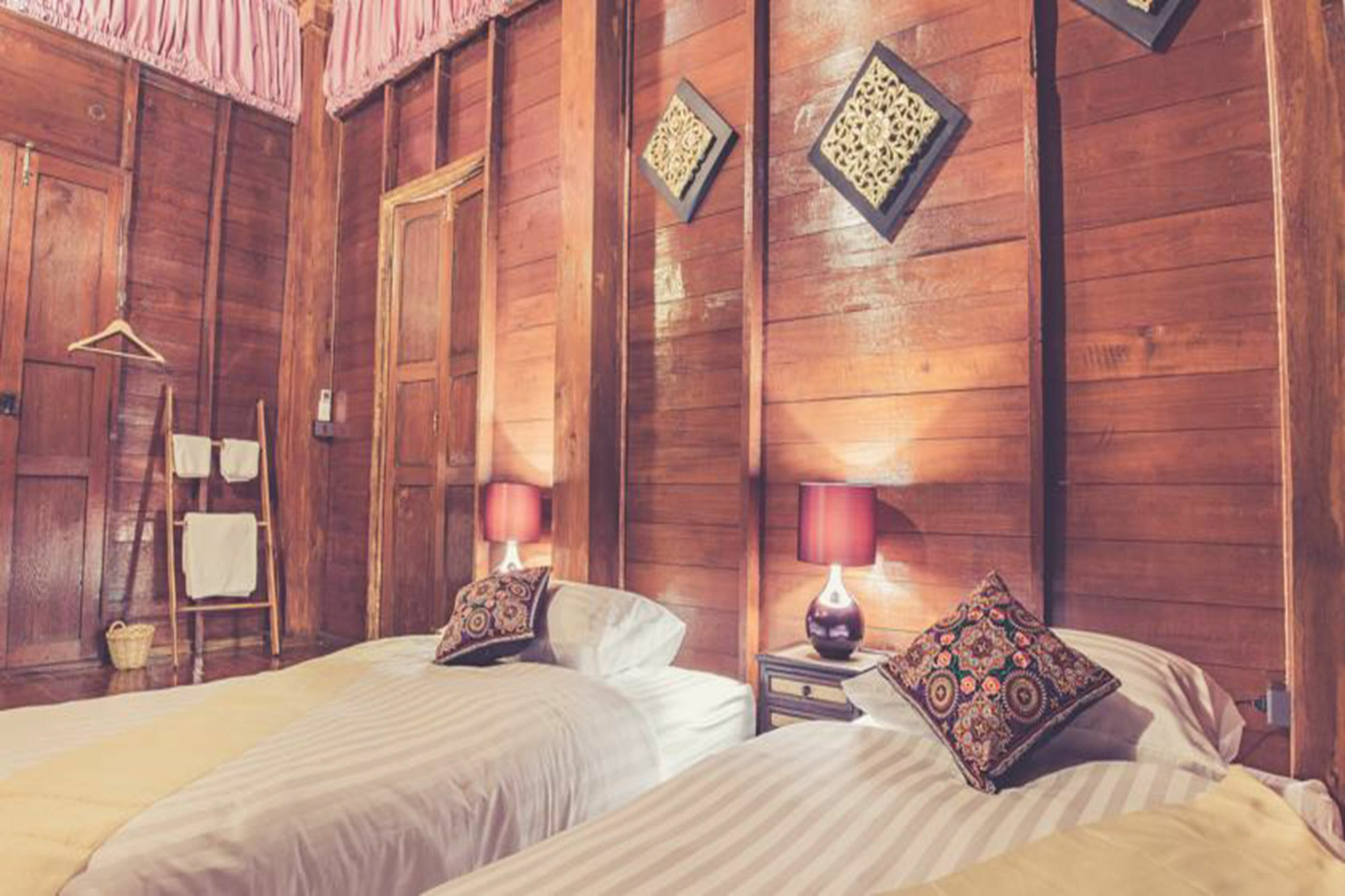 Baan Kum - On Apartment Lampang Bagian luar foto