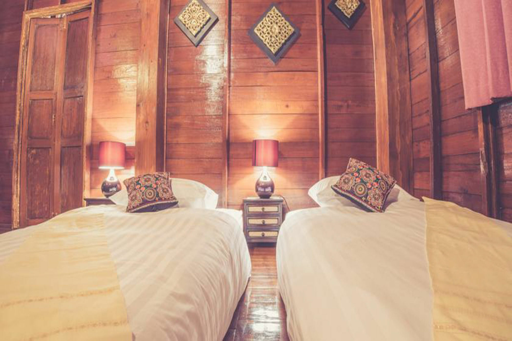 Baan Kum - On Apartment Lampang Bagian luar foto